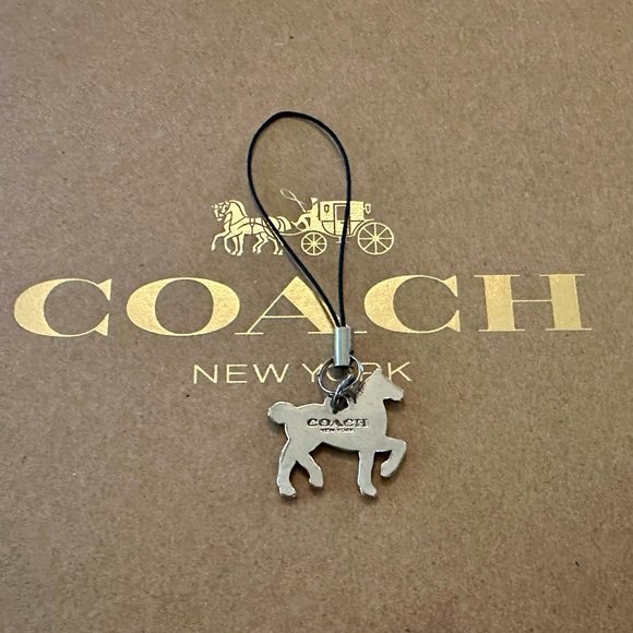 Coach Pink Enamel Horse Wristlet Cell Phone Lanyard Charm - Picture 3 of 7